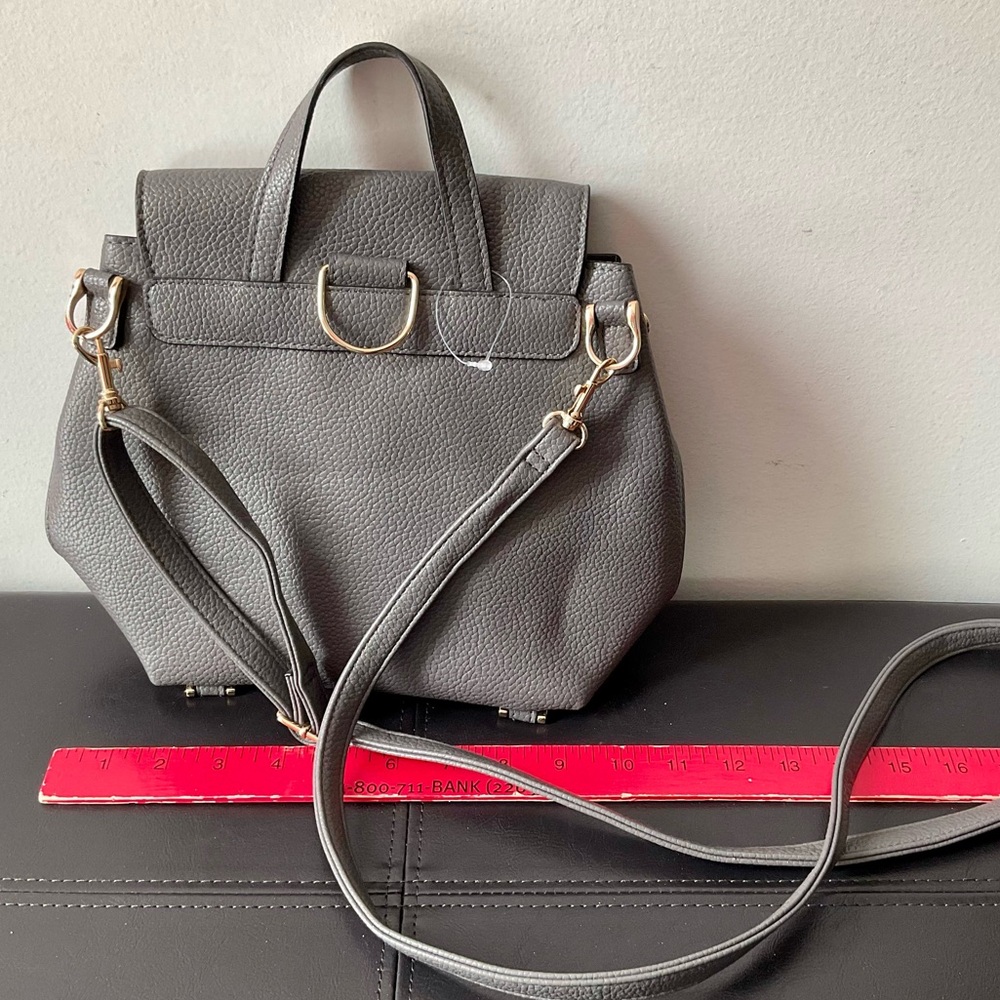 A new day backpack - EUC - Picture 3 of 6